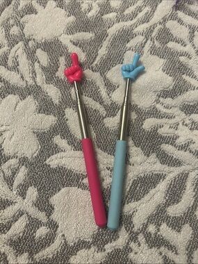 Pink and Blue Telescoping pointers - pink or blue $5 a piece